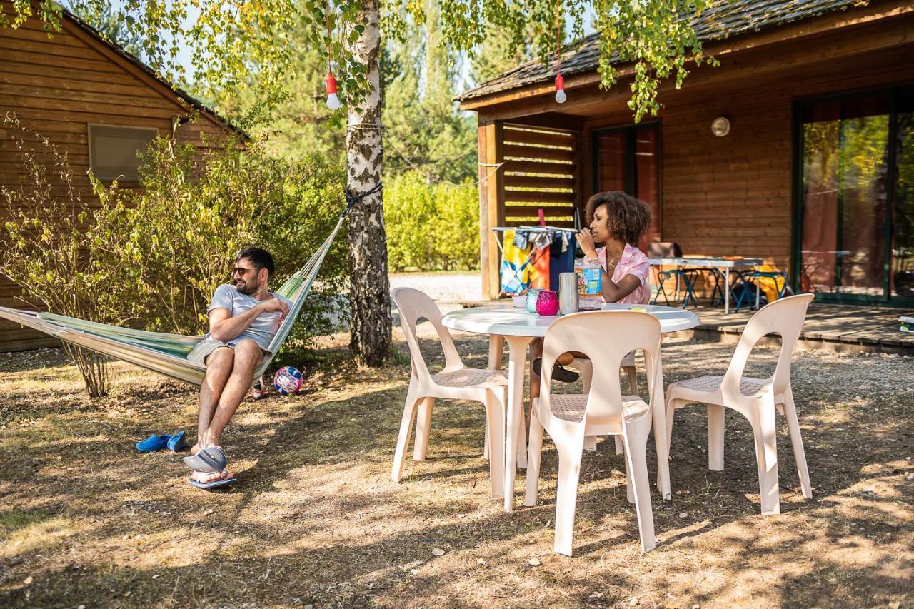 Les Chalets De Booz Saint-Germain-du-Teil Eksteriør billede